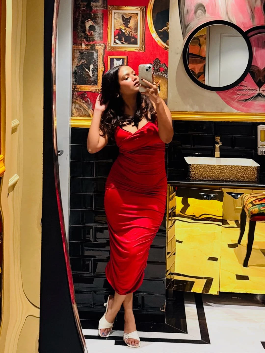 Real Independent Cash Payment – Indian escort in Kolkata — 4 / 9