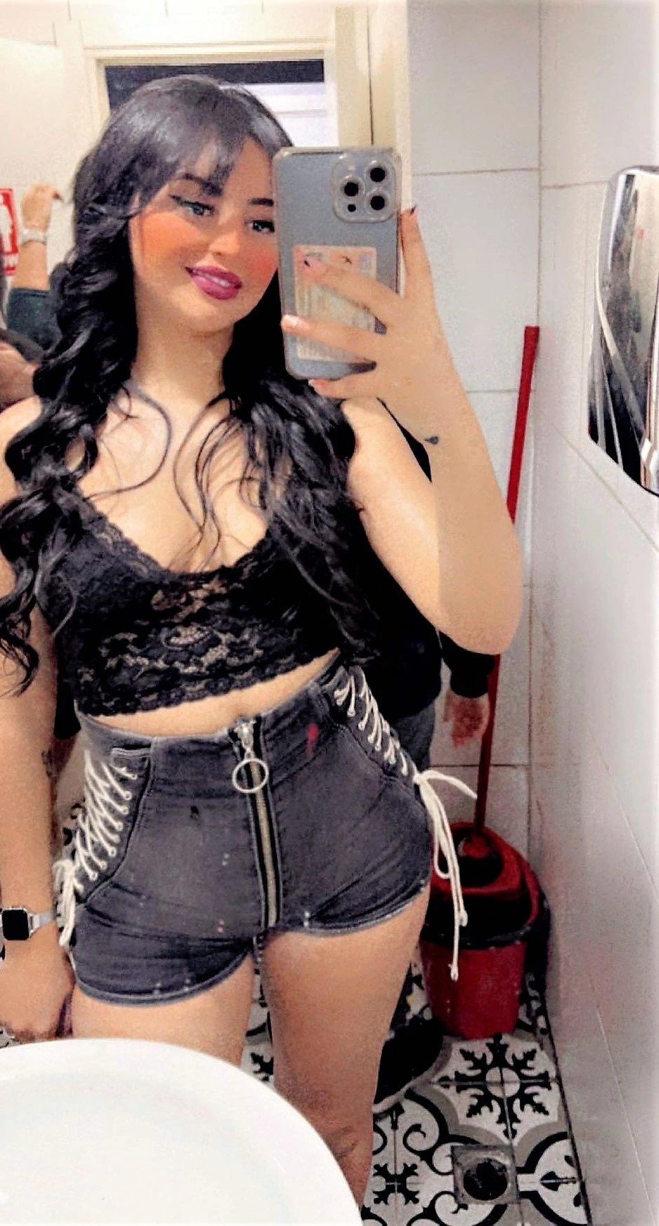 Nadine – Lebanese escort in Beirut — 2 / 7