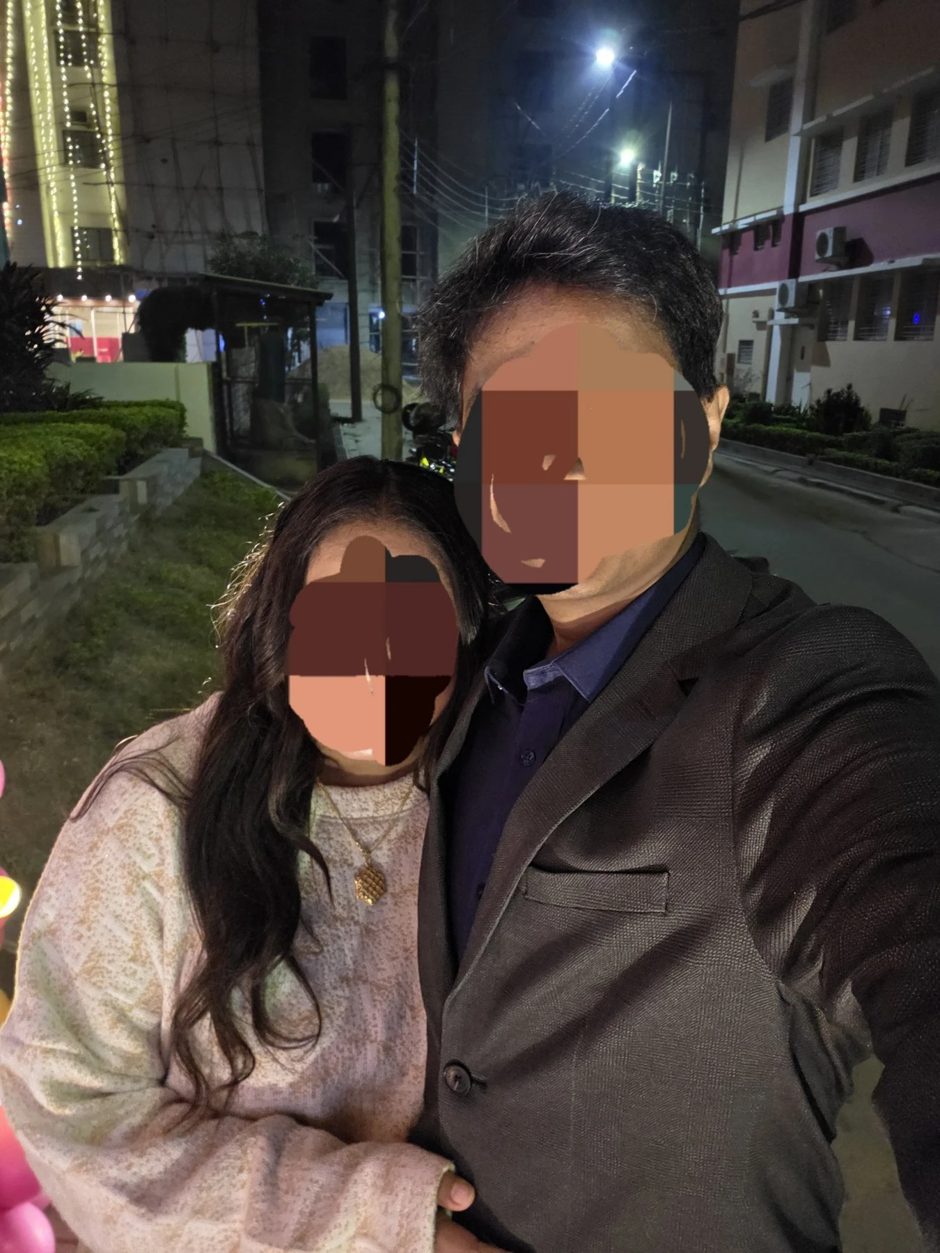 Anwesha Rajvir – companion in Kolkata — 1 / 2