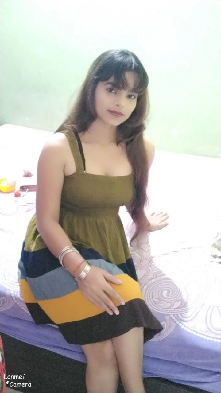 Sonia – Indian escort in Mumbai — 4 / 5