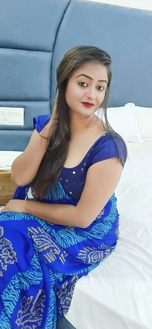 Divyanshi Best Incall Outcall Service, E – Indian escort in Kolkata — 4 / 7