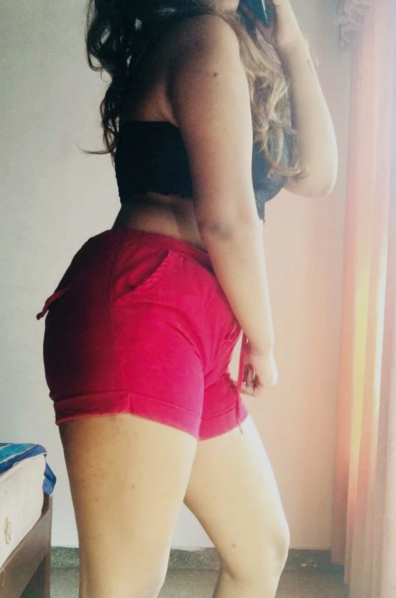 Peehu (dehiwala) – Sri Lankan escort in Colombo — 5 / 6
