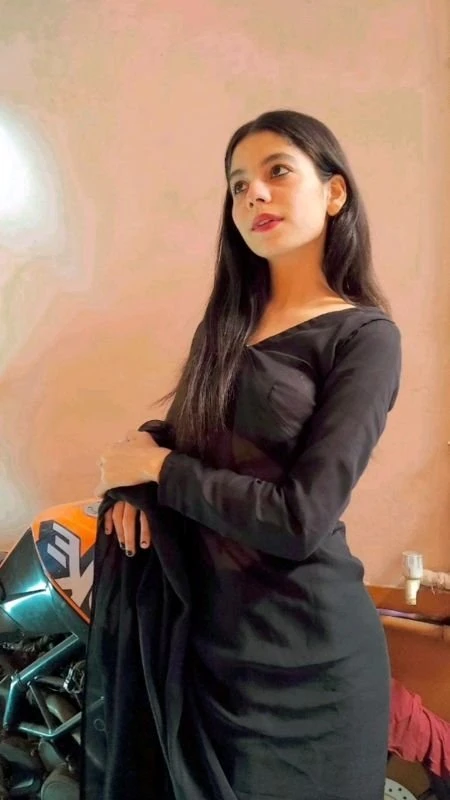 Sakshi cam service only – Indian escort in New Delhi — 3 / 5