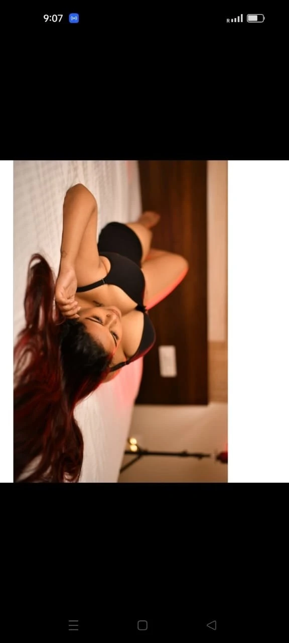 Mahi Surat Individual Escort – Indian escort in Surat — 1 / 2