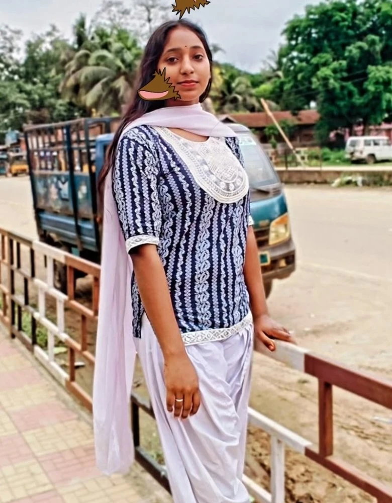 It's genuine Live Cam Show & Meeting – Indian escort in Hyderabad — 1 / 4