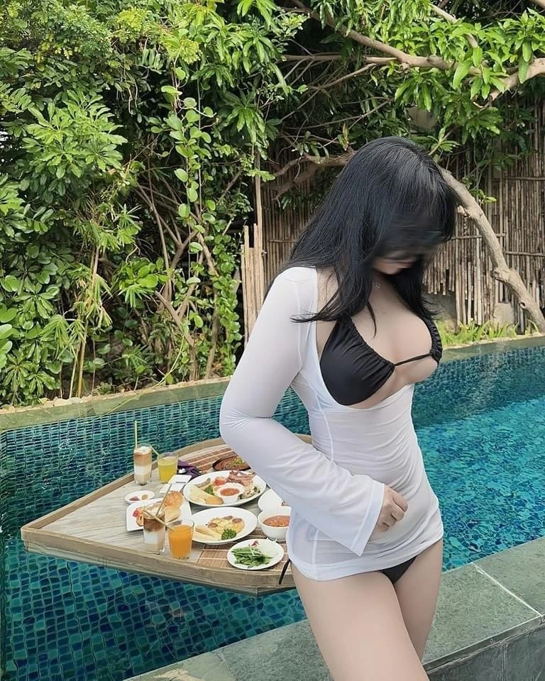 Minzzz – Vietnamese escort in Da Nang — 6 / 7