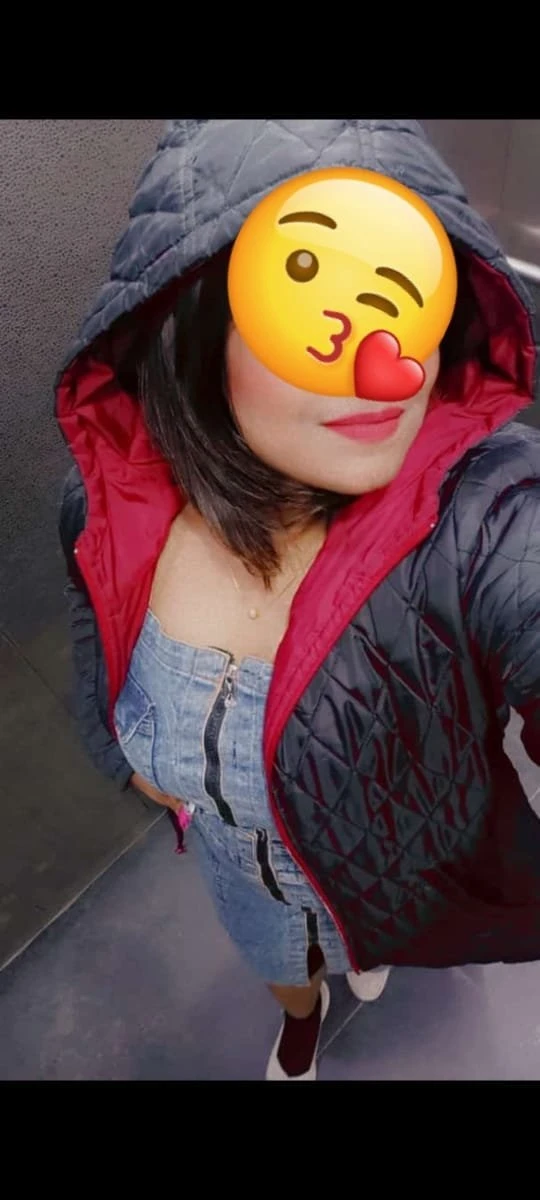 Pia – Indian escort in Mumbai — 2 / 11