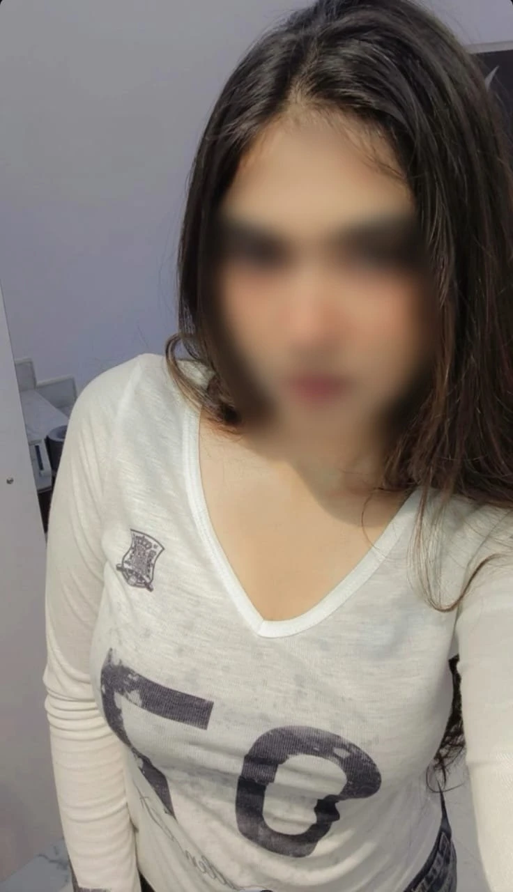 Alisha (let'sFun Together) Independent – Indian escort in Mumbai — 4 / 5