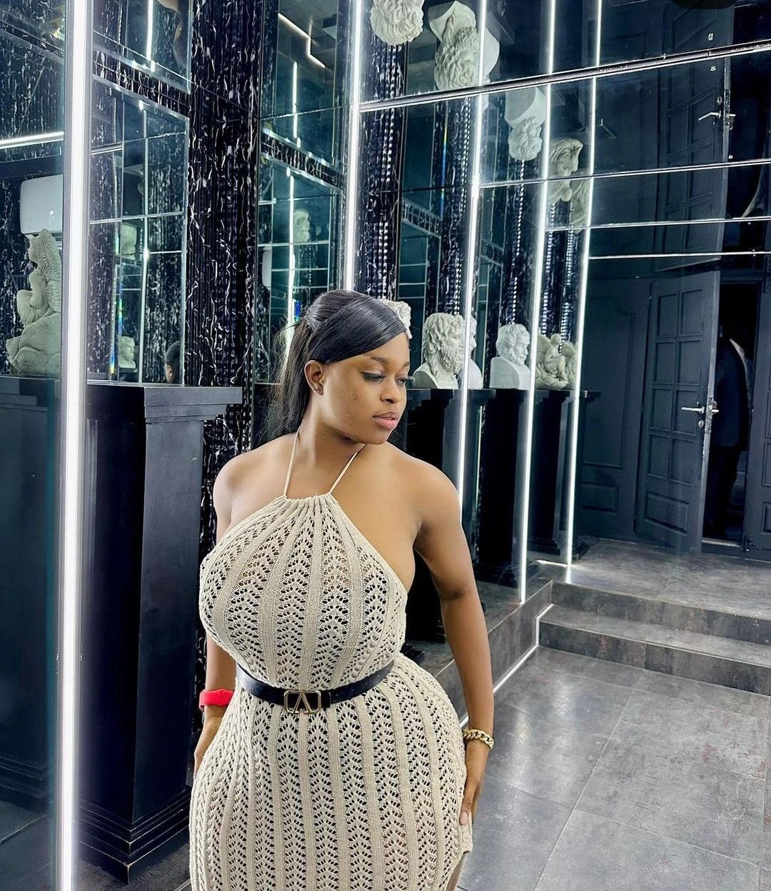Ashanti (video sessions & real meetings – Mozambican escort in Hyderabad — 1 / 4