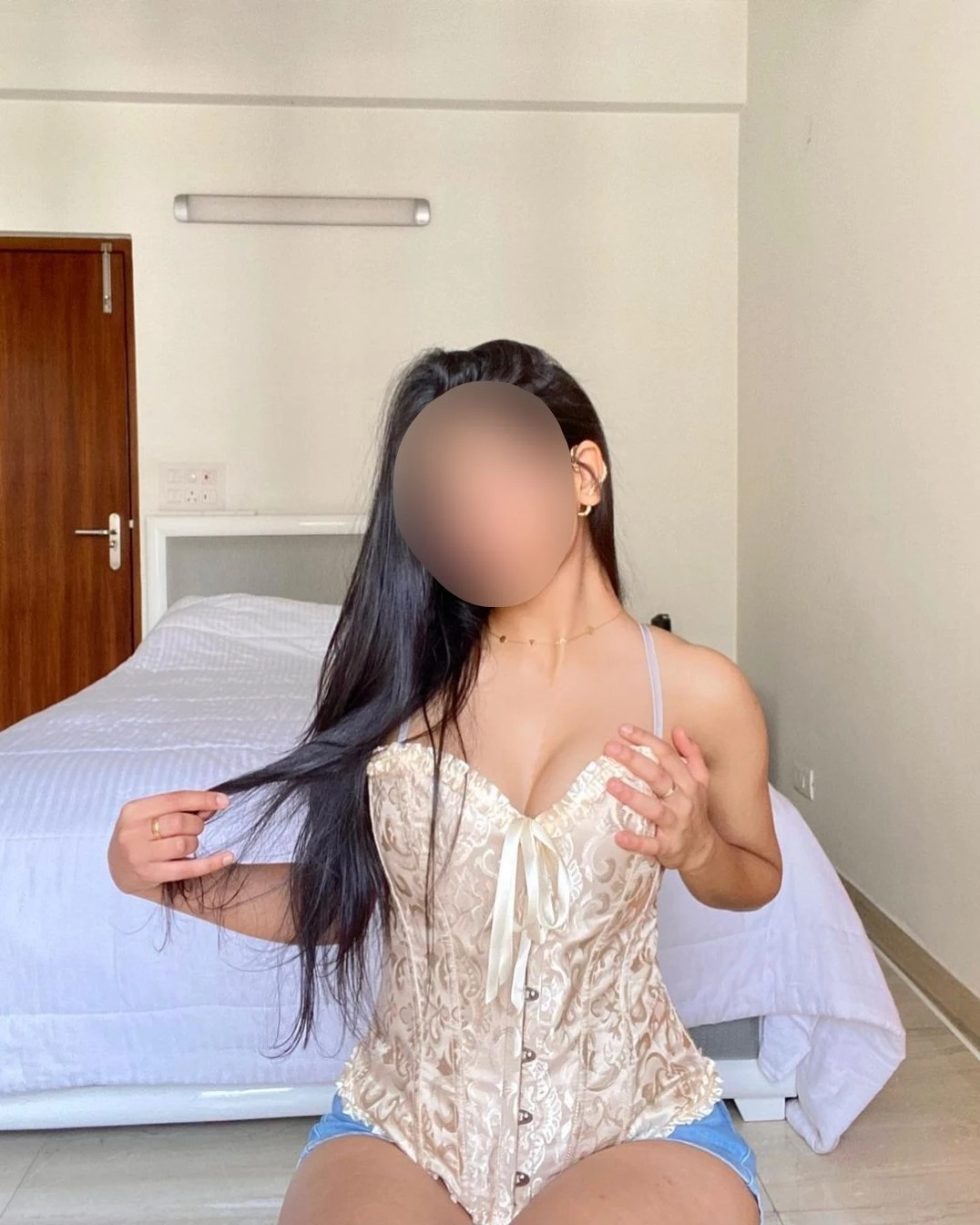 Aditi (Webcam & Real) Meet Available – Indian escort in Hyderabad — 2 / 4