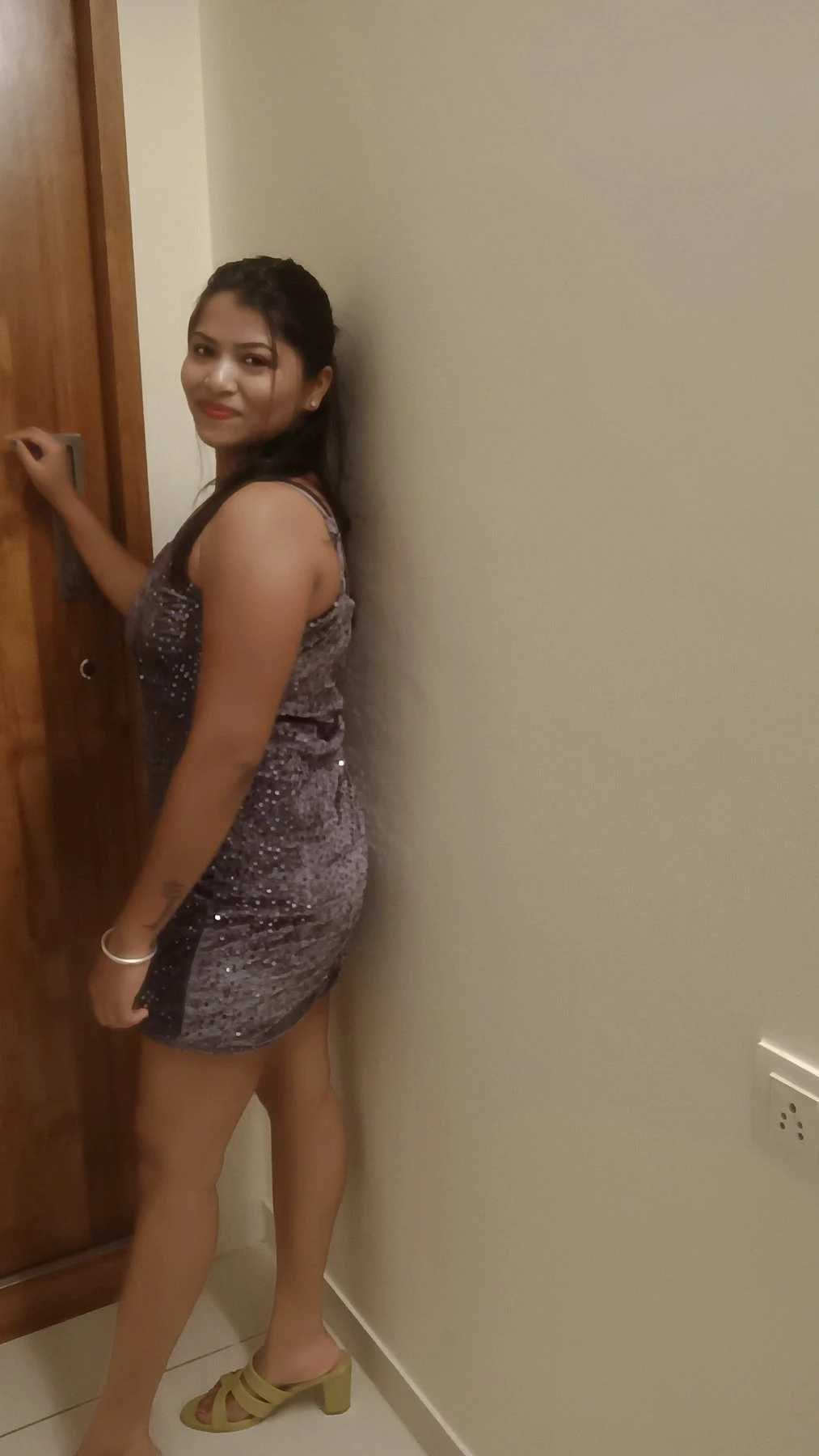 Kanishka – Indian escort in Noida — 5 / 6