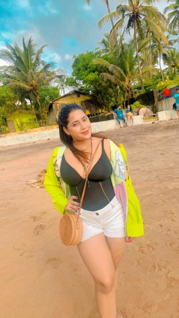 Priya Genuine Real – Indian escort in Pune — 7 / 8