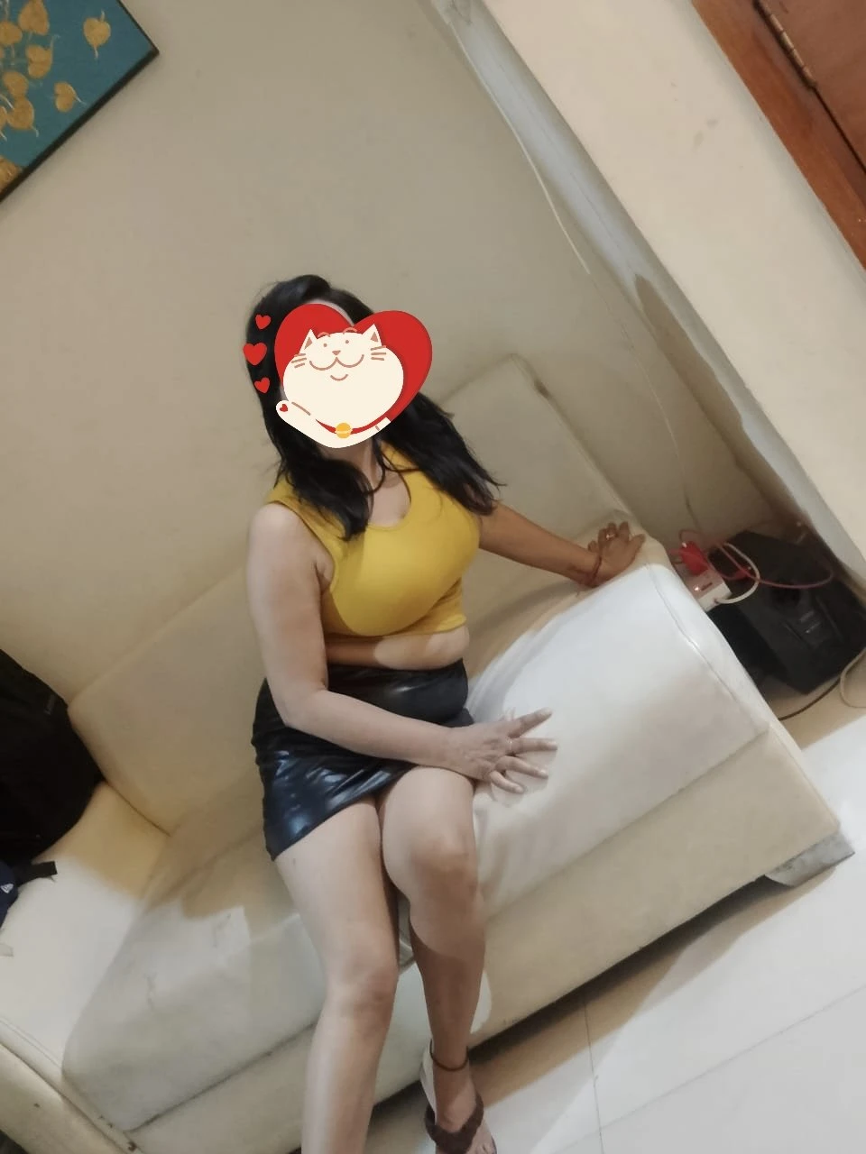 Raani Hot Chubby Women 100% Satisfaction – Indian escort in New Delhi — 8 / 16