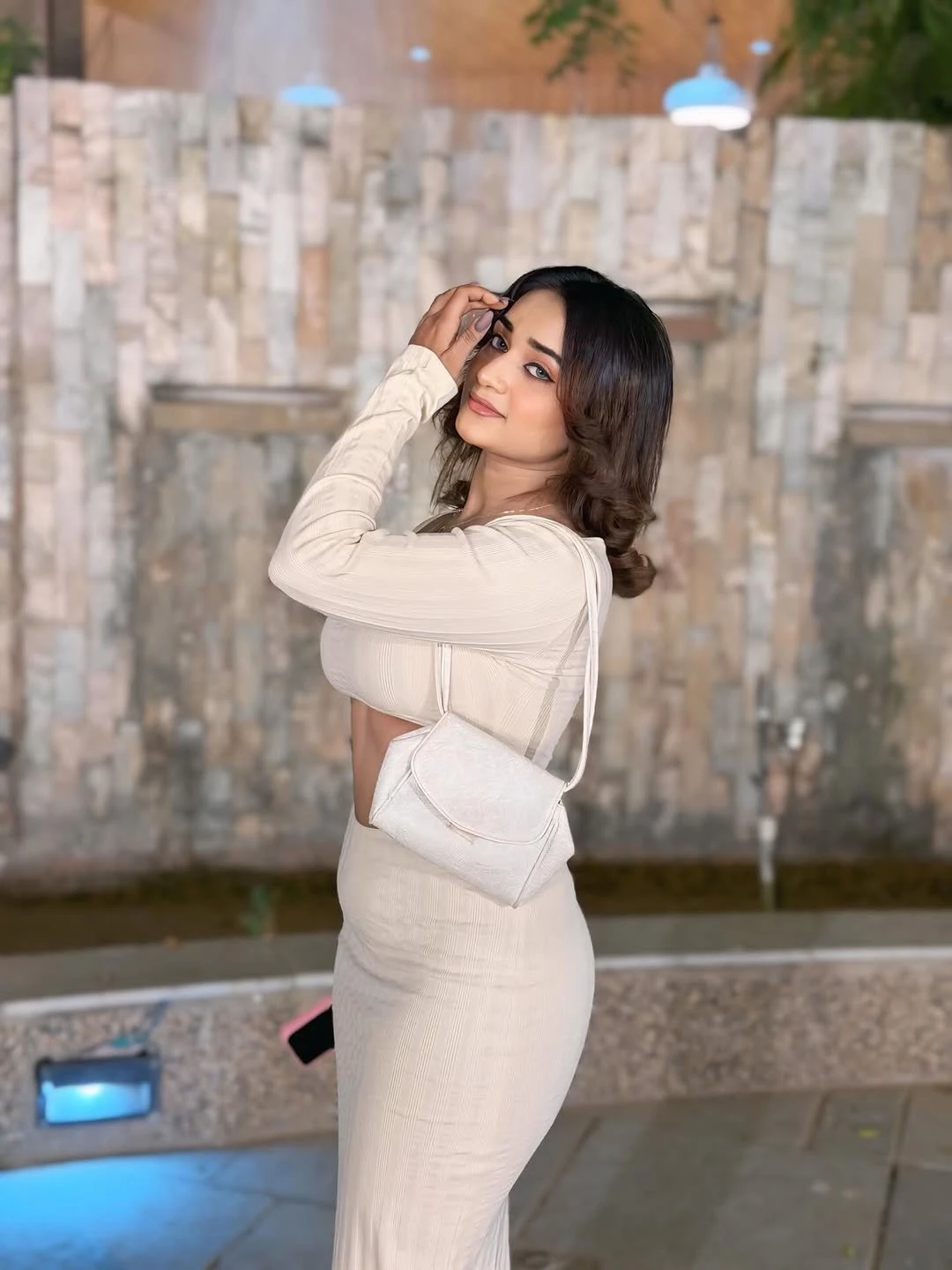 Shreya Escort – Indian escort in Kolhapur — 2 / 3