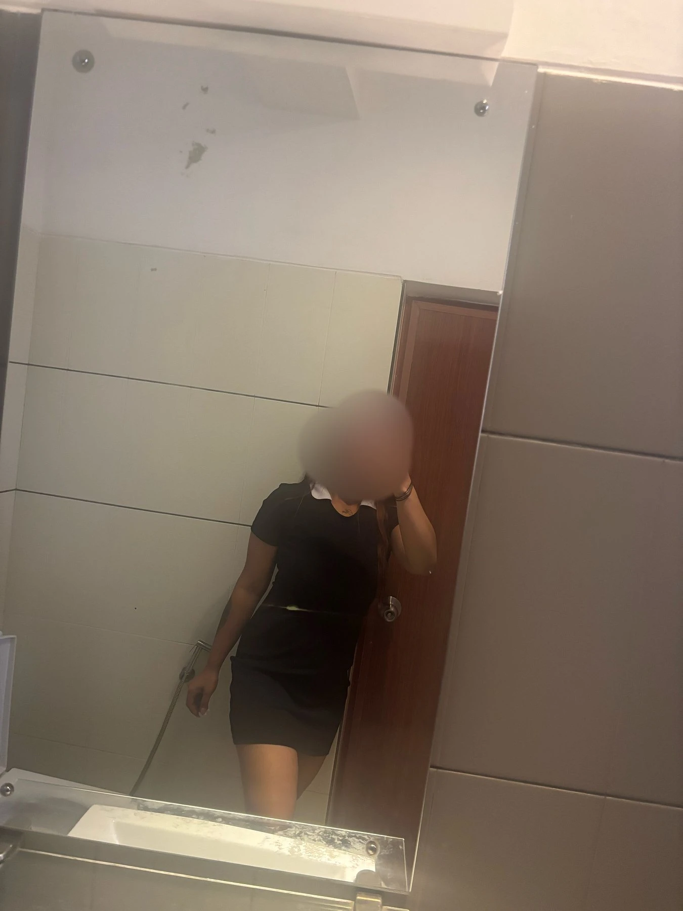 Anjala cam& meet – Sri Lankan escort in Colombo — 7 / 11