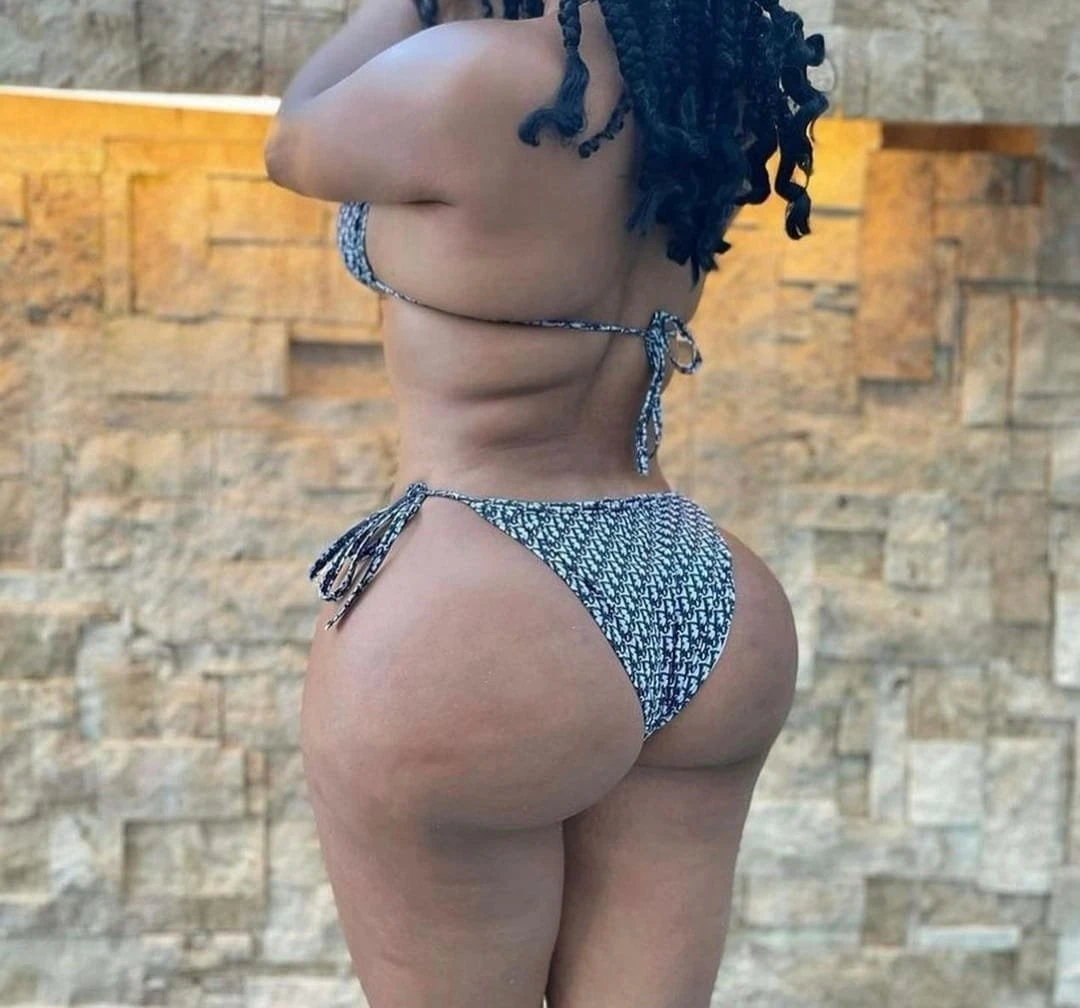 Rachelle – Congolese escort in Marrakech — 3 / 4