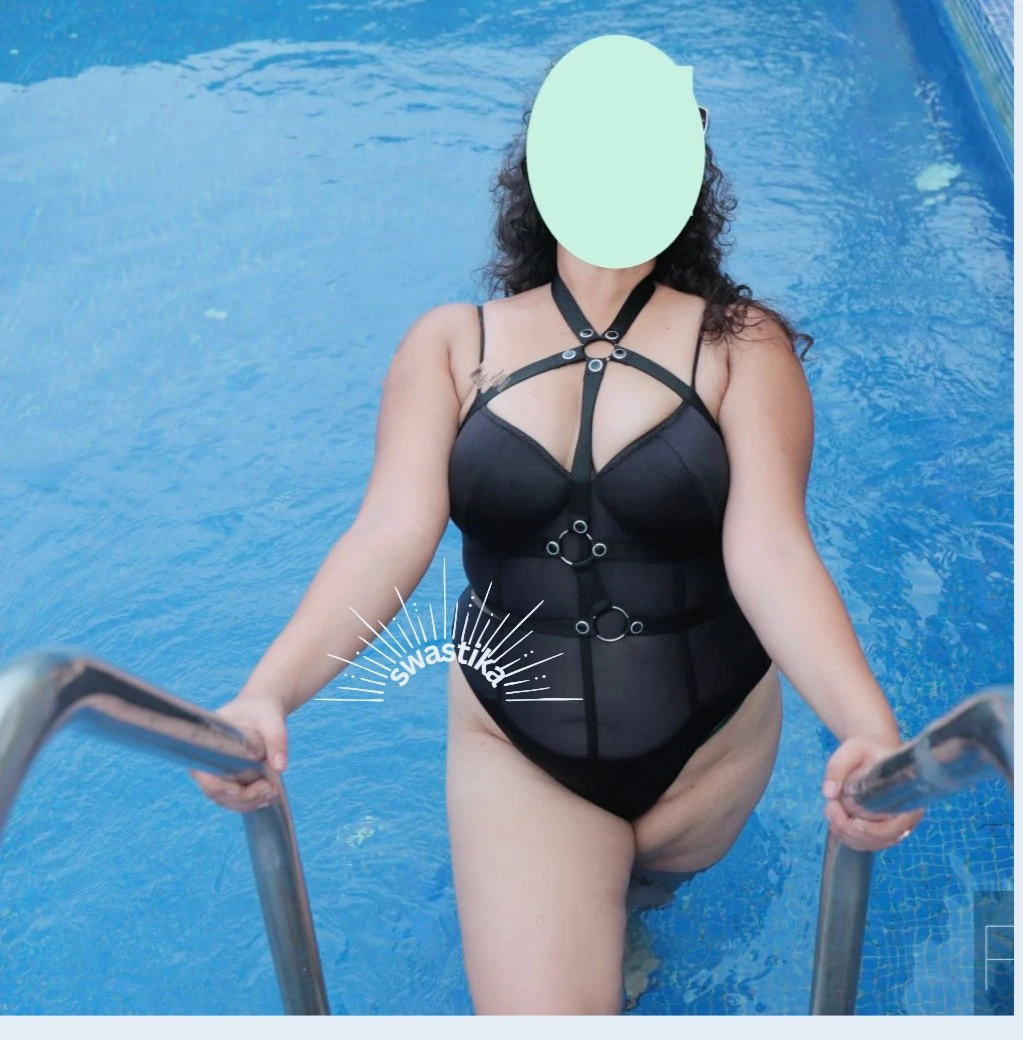 Swastika – Indian escort in Kolkata — 16 / 31