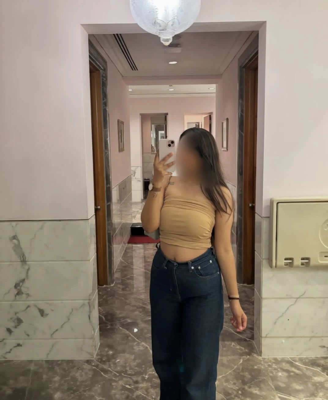 Vanshika꧁𓆩cam & Real Meet 𓆪꧂ – Indian escort in Mumbai — 3 / 4