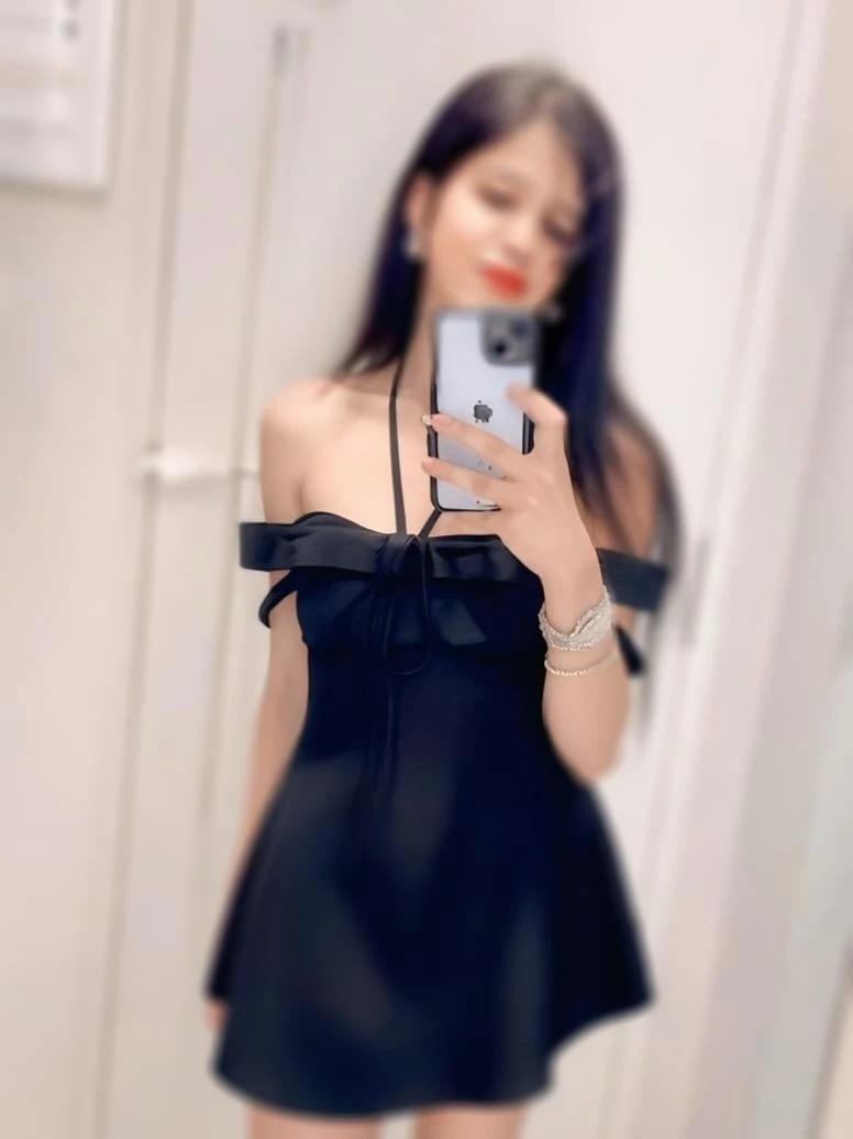 ✿Sonam Cam & real .Meet independent – Indian escort in Mumbai — 3 / 5