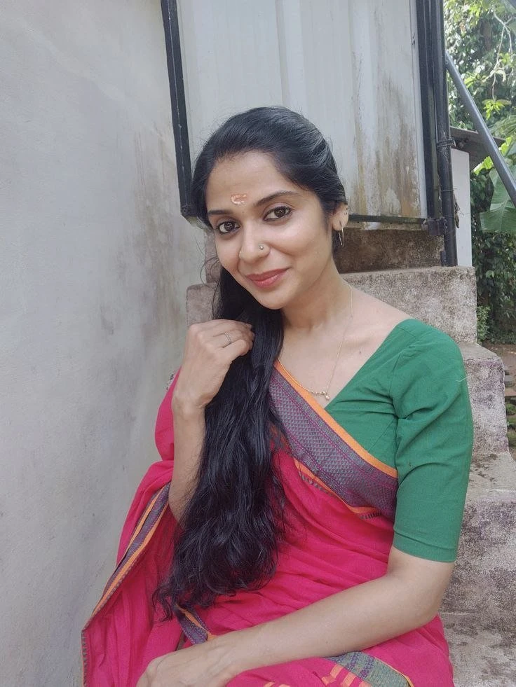 Anjali – escort in Thiruvananthapuram — 2 / 5