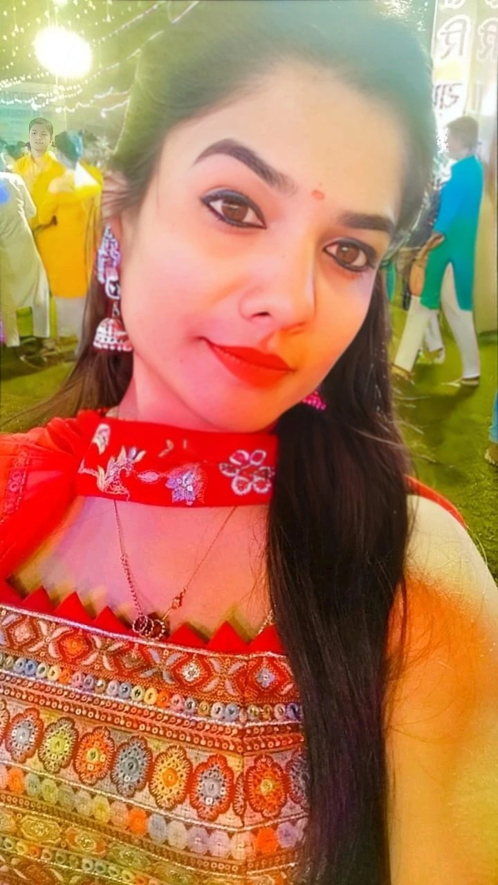 Sohini Roy – Indian escort in Kolkata — 2 / 3