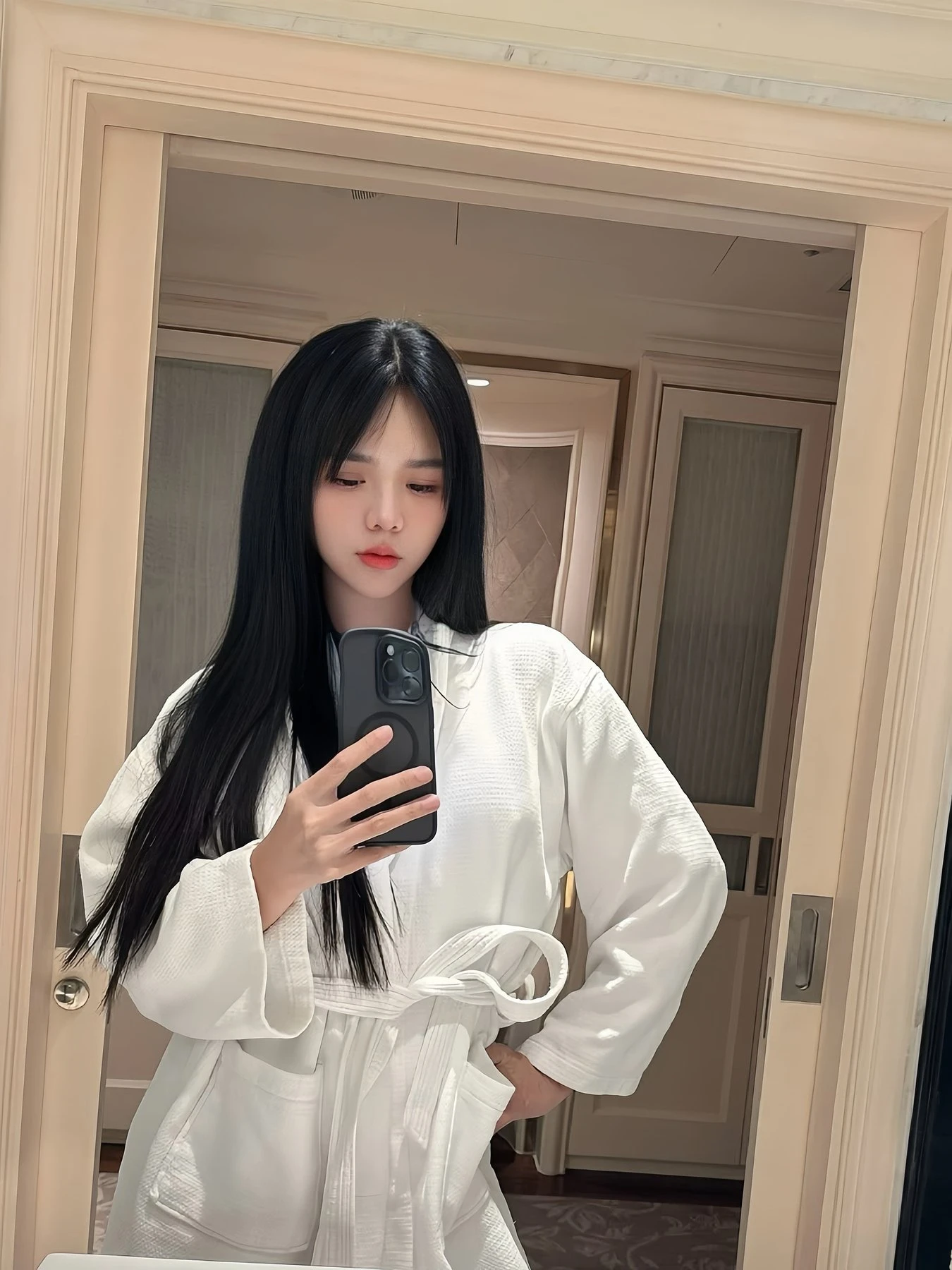 Lona, – Vietnamese escort in Hanoi — 16 / 29