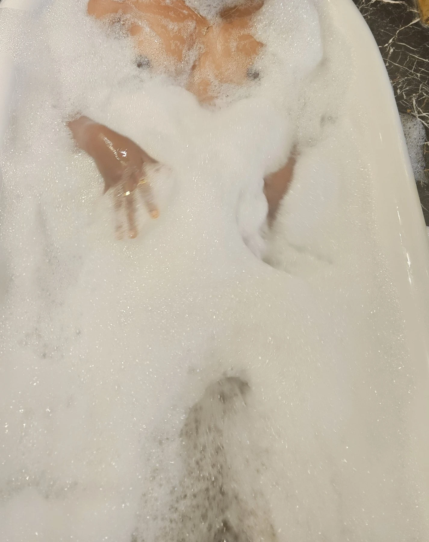 Dark Beauty – Indian escort in New Delhi — 5 / 11