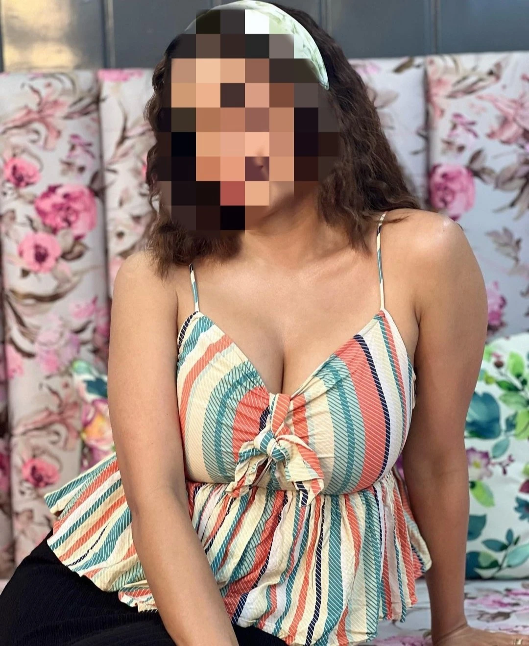 Independent cam . – Indian escort in Noida, Escort, Noida
