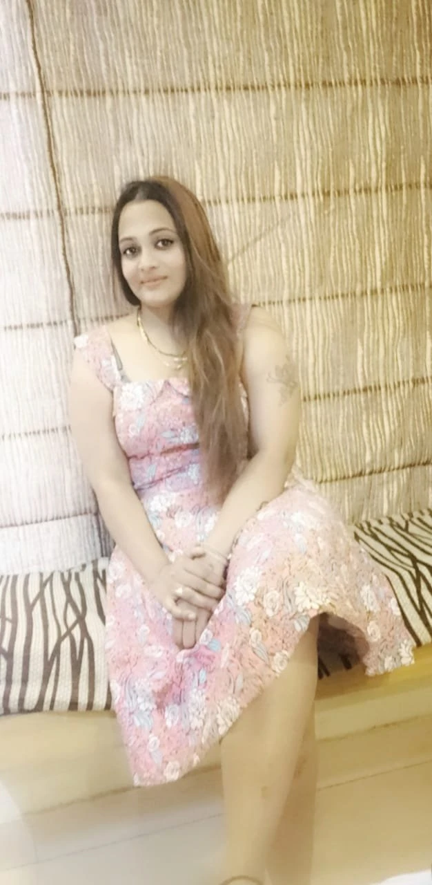 Yuvika Sharma – Indian escort agency in New Delhi — 1 / 3