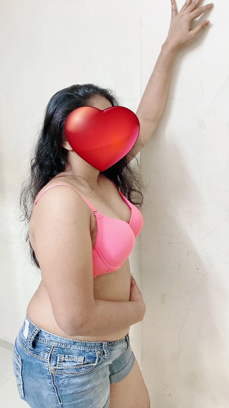 Anita Sexy – Indian escort in Mumbai — 5 / 8
