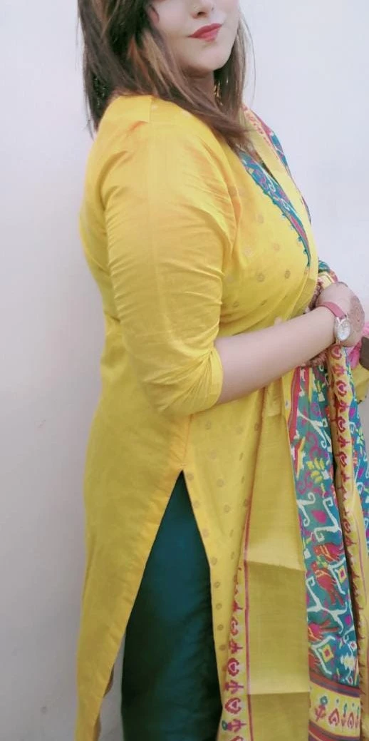 INDIAN/RUSSIAN IN 5STAR INCALLSLS – Indian escort in New Delhi — 6 / 10