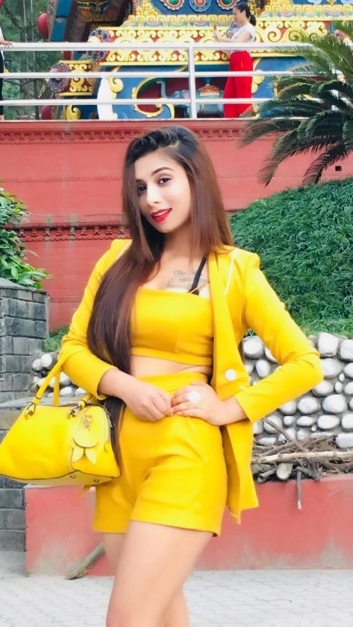 Pooja Escort Service 24 Hr Available – Indian escort in Mumbai — 1 / 2