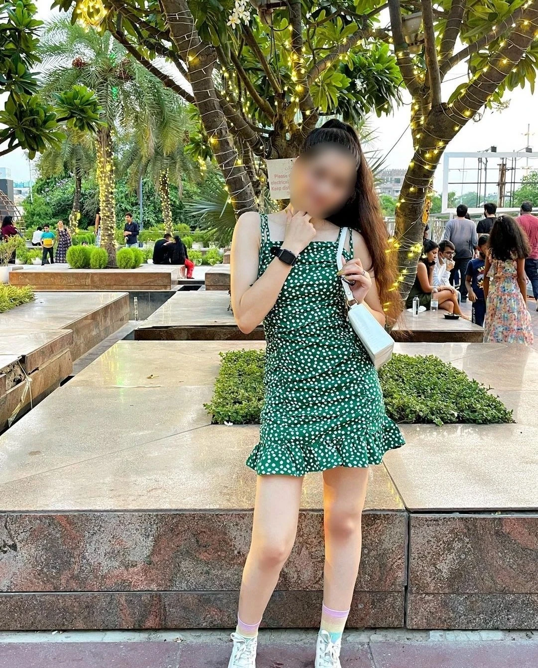 Kavya – Indian escort in Mumbai — 4 / 5