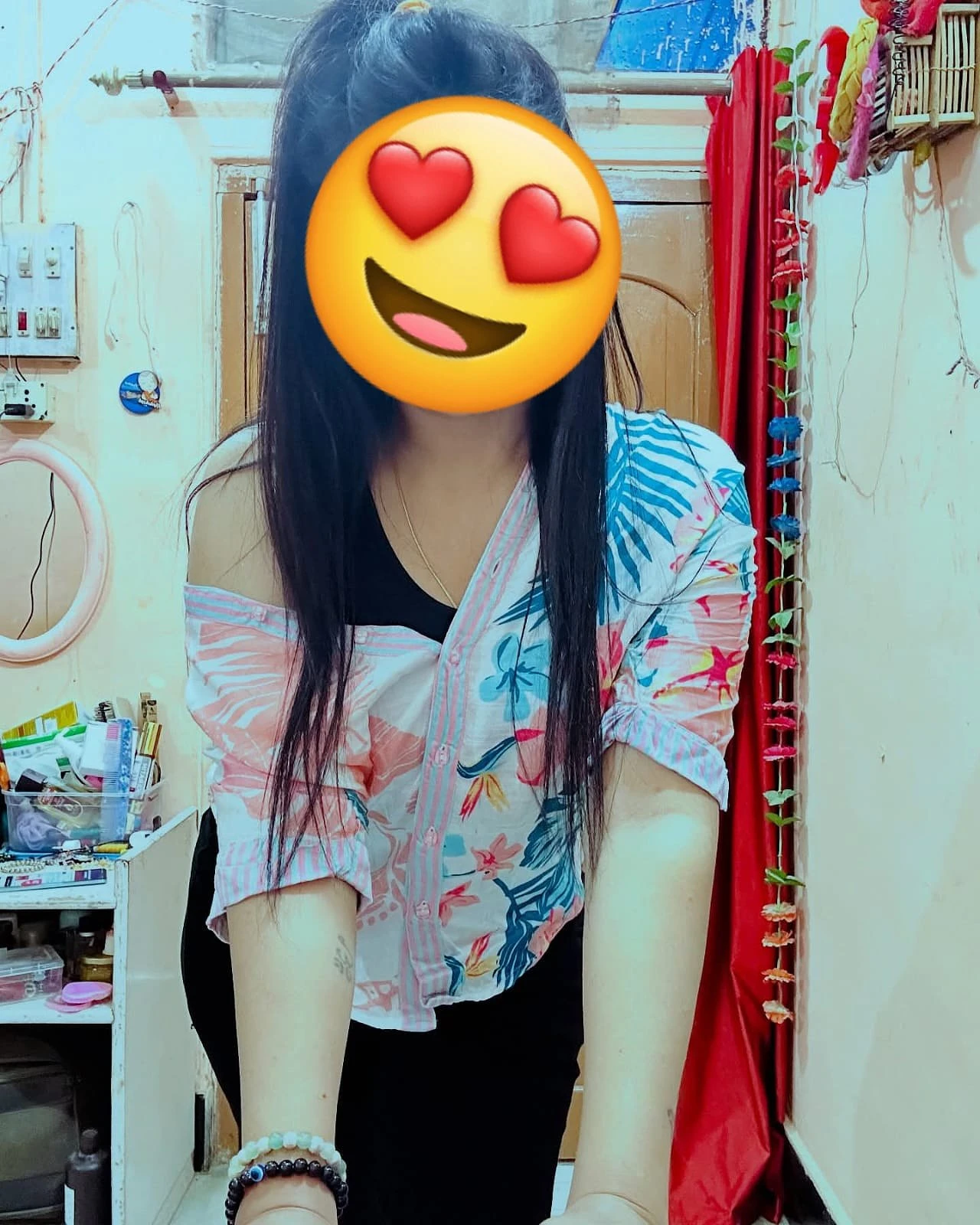 MARRIED HOUSEWIFE📸CAM📸ANAL – Indian escort in New Delhi — 7 / 24