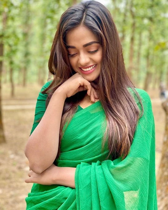 Shweta Mahajan – Indian escort agency in New Delhi — 5 / 6