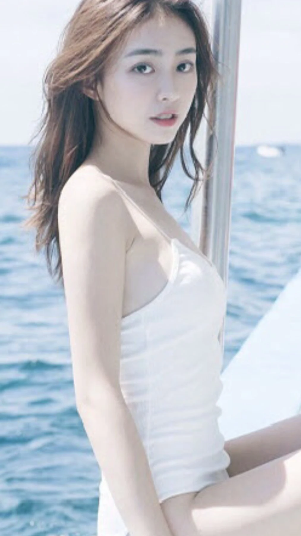 Trina – Vietnamese escort in Hanoi — 4 / 6
