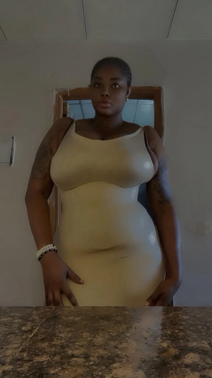 African Berry +91//923308//8294 – escort in Noida — 7 / 18