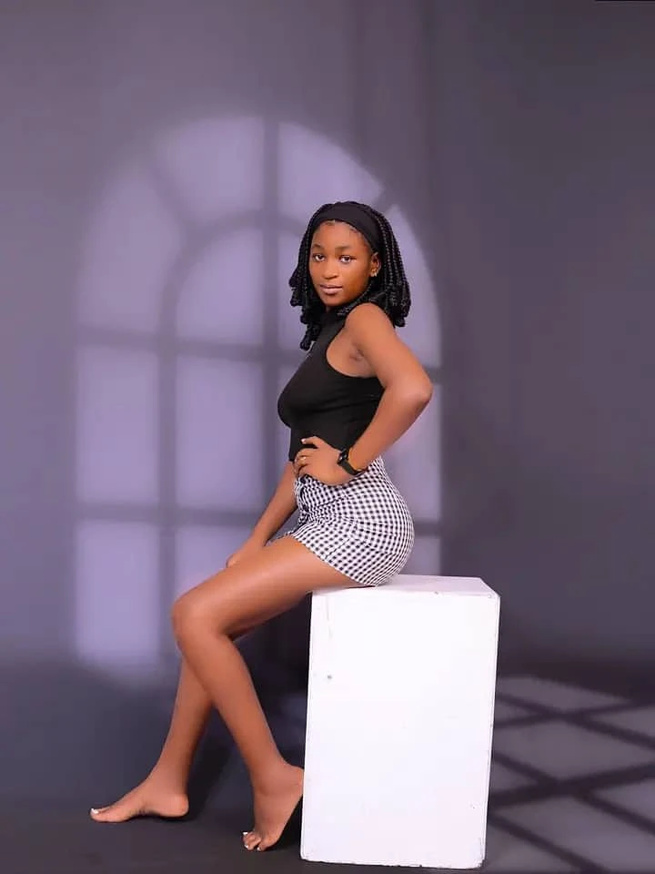 Joey – South African escort in Pune — 4 / 5