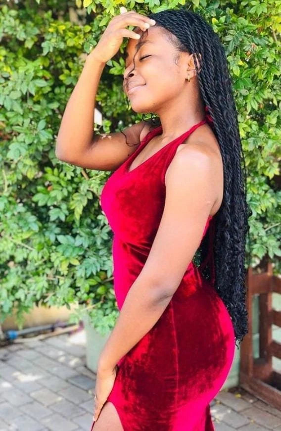 African Zitah +91//814113//7129 – escort in Vadodara — 4 / 5