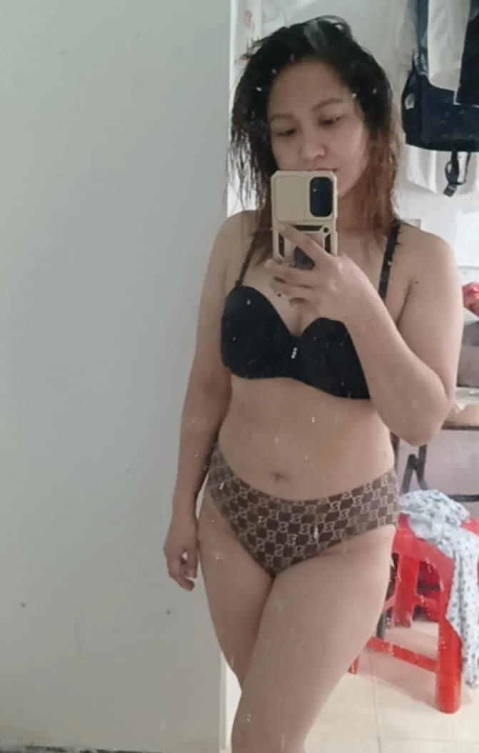 Sexy Maria Curvy – escort in Macao — 3 / 8