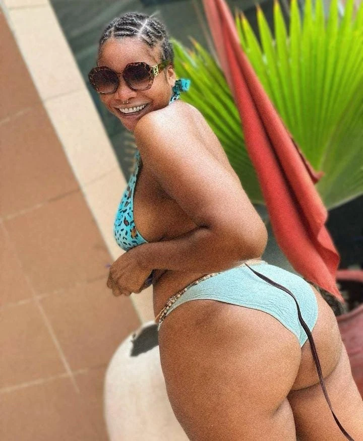 Sweetie – Tanzanian escort in Beirut — 6 / 9