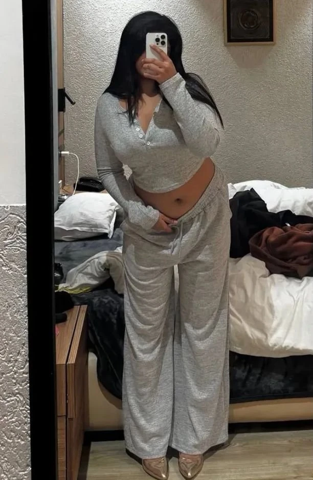 Sana – escort in Kochi — 2 / 3