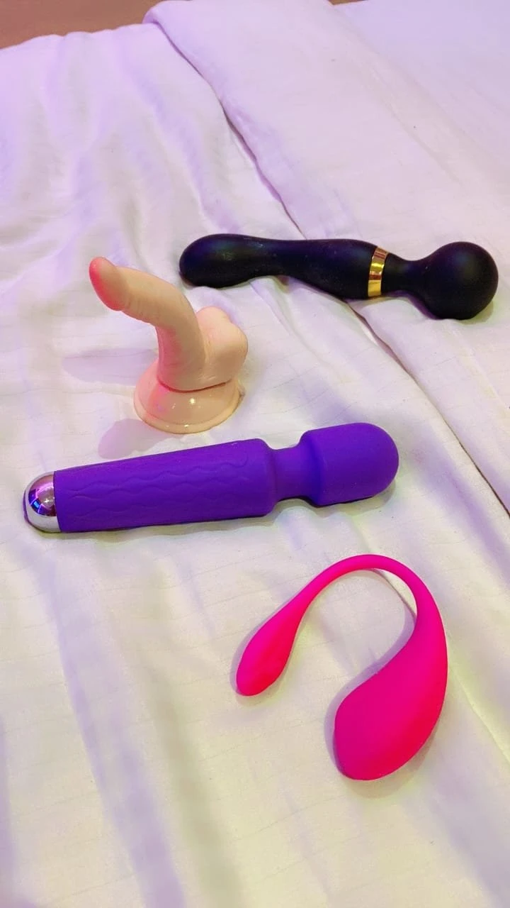 Rinky cam session and real meet – Indian escort in Navi Mumbai — 25 / 28