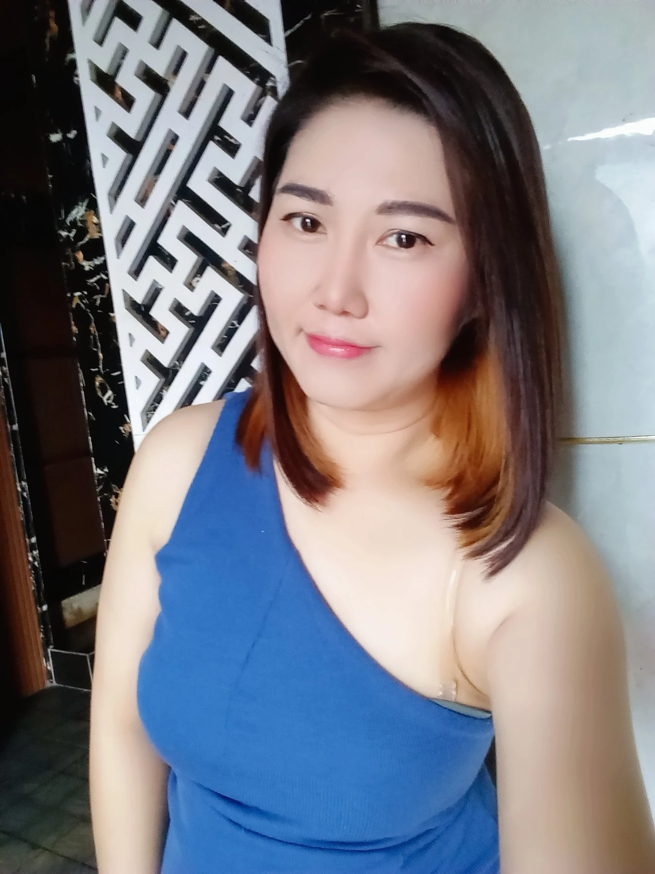 Grace – Thai escort in Abidjan — 3 / 6