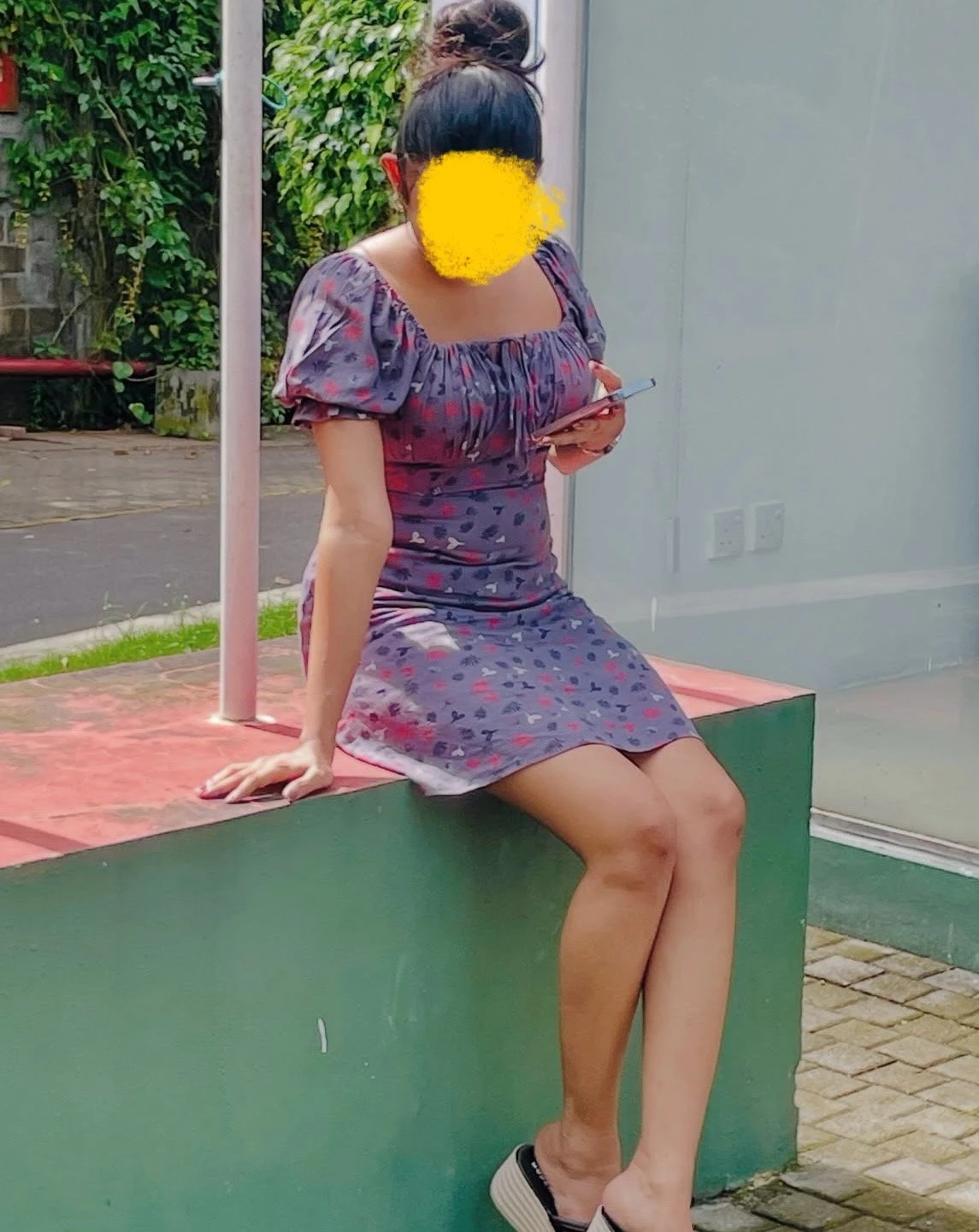 Anisha Beautiful and funny new girl – Sri Lankan escort in Colombo — 2 / 6