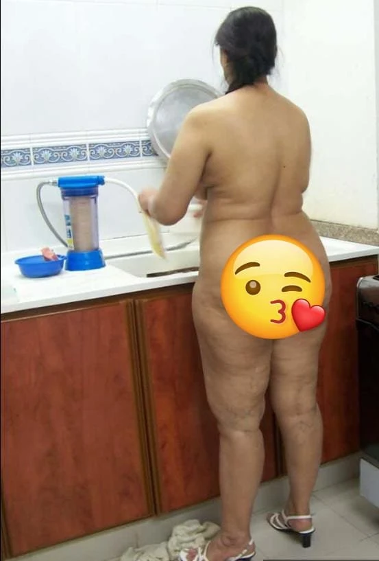 sajeera – Indian escort in Kochi — 2 / 3