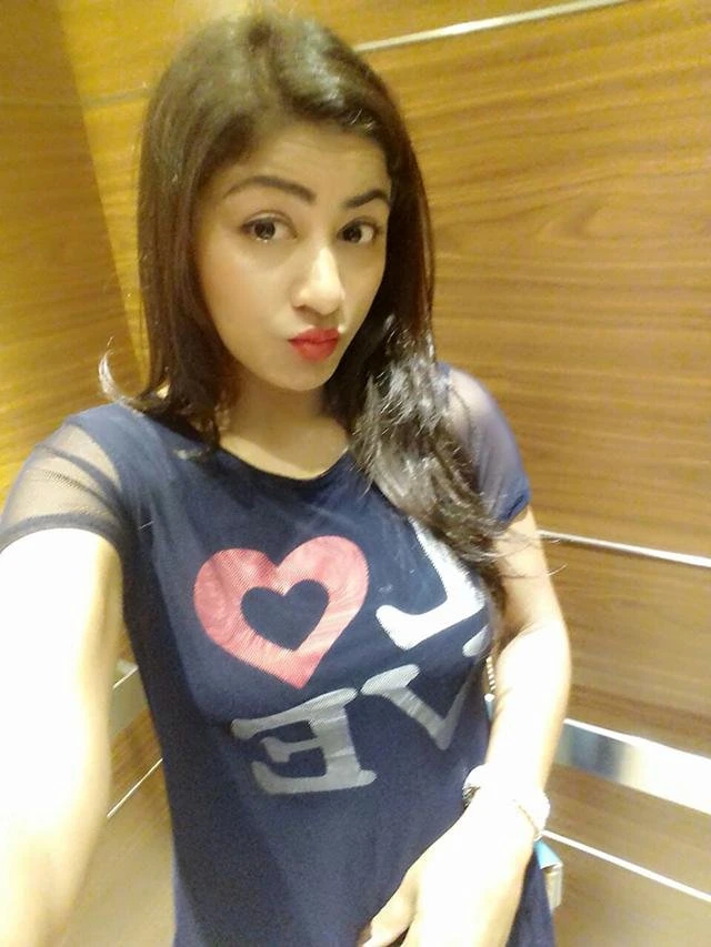 Aqsa – Pakistani escort in Islamabad — 9 / 11
