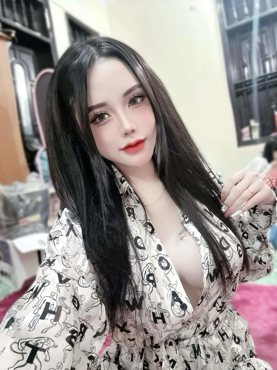 Timi – Chinese escort in Kathmandu — 2 / 7