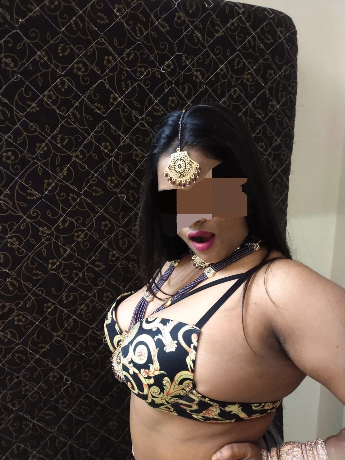 Monsoon Sex Cloud69 – Indian escort in Mumbai — 5 / 10