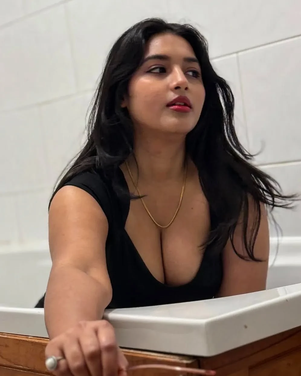 Neha – Indian escort in Manali, Escort, Manali